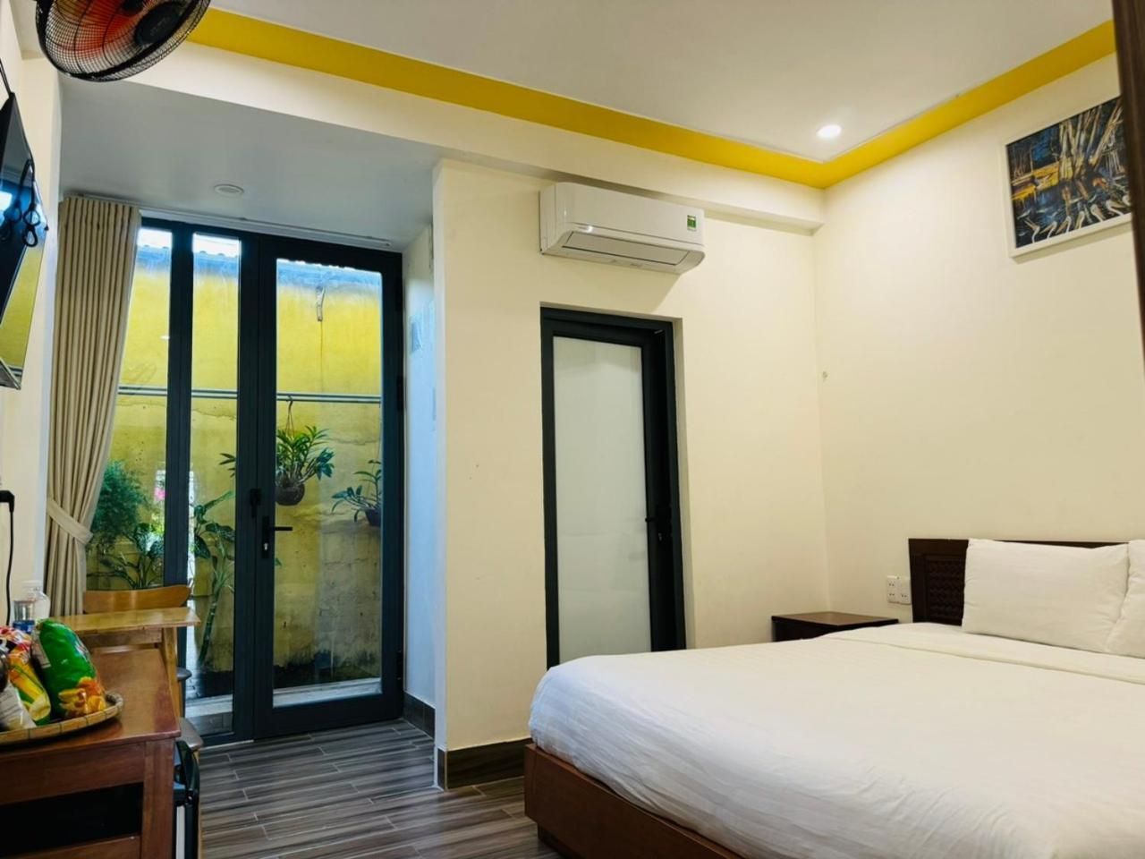 Coral Riverside Homestay & Hostel Hoi An Exterior foto